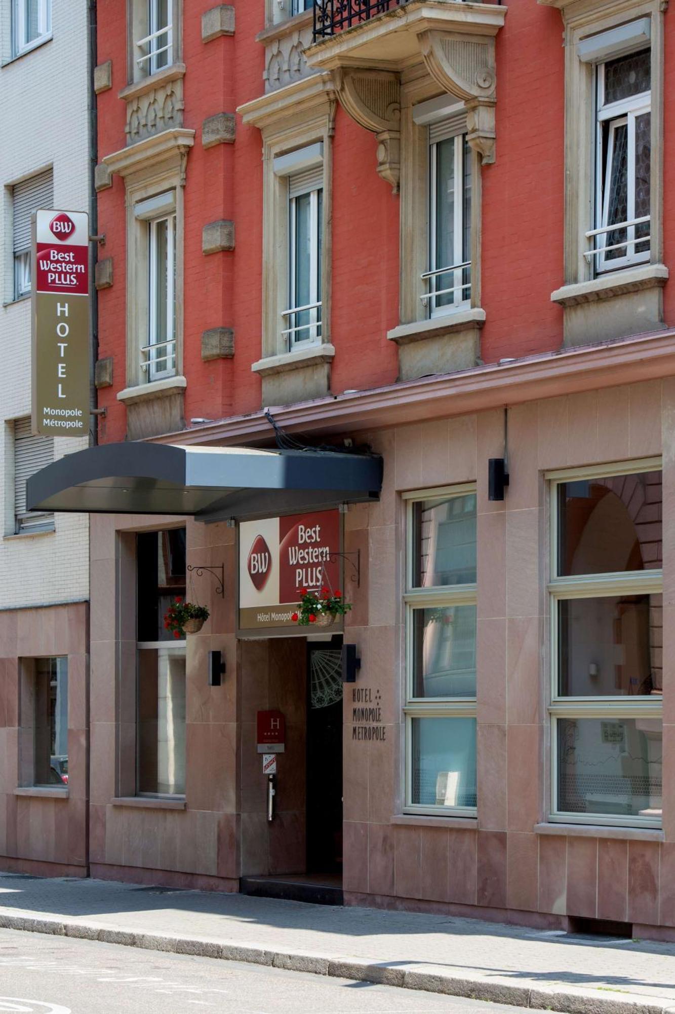 Western Monopole Metropole 4*