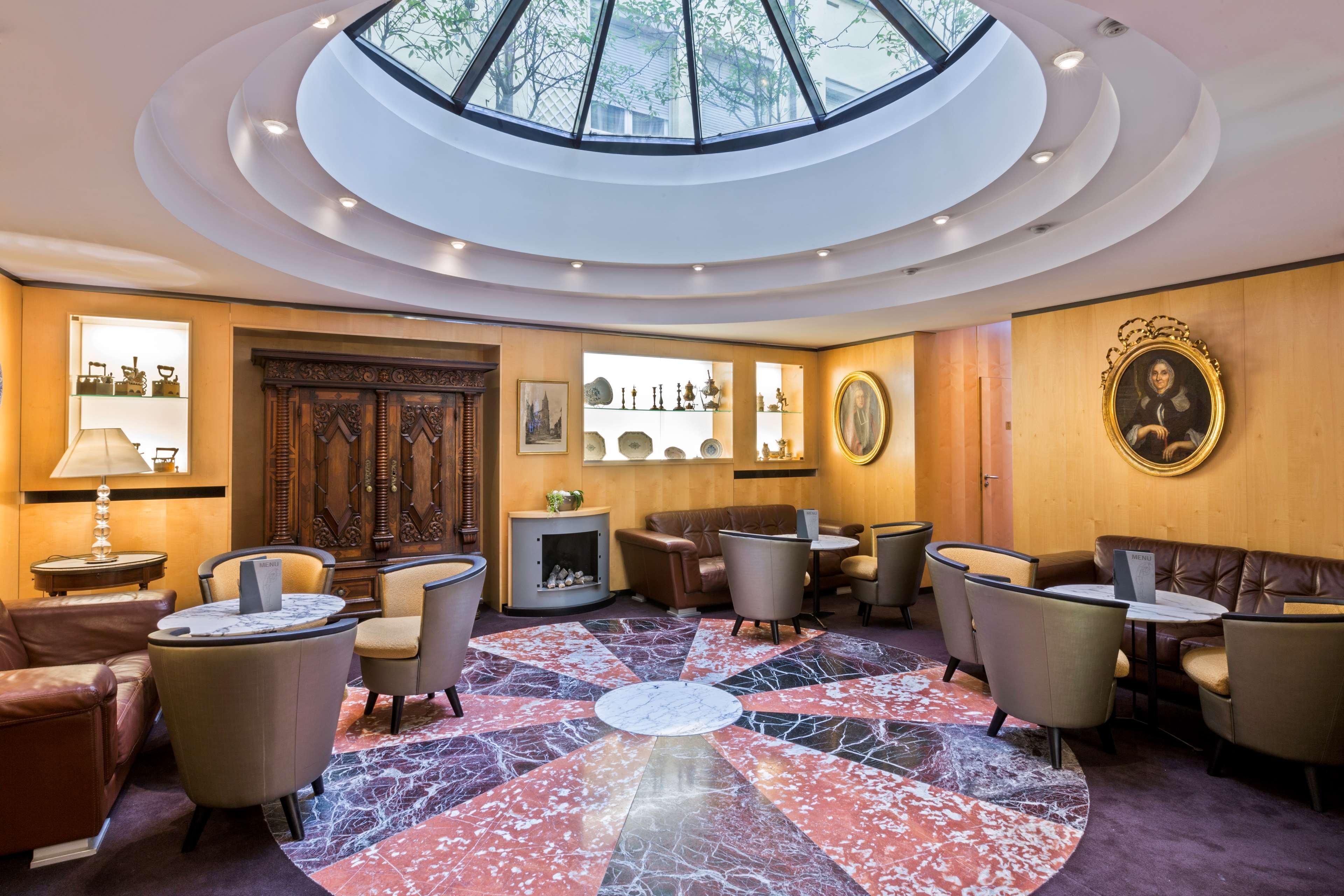 Western Monopole Metropole Hotel